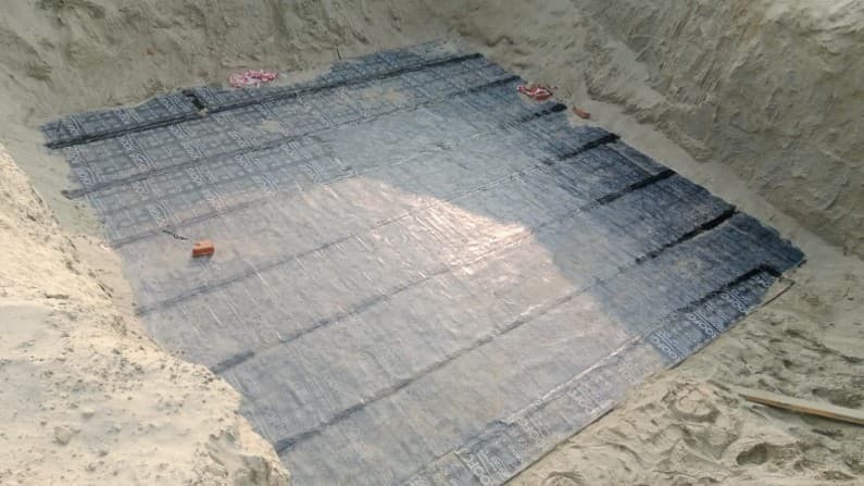 Water Proofing of Bed of Sump Pit by Roof Grip